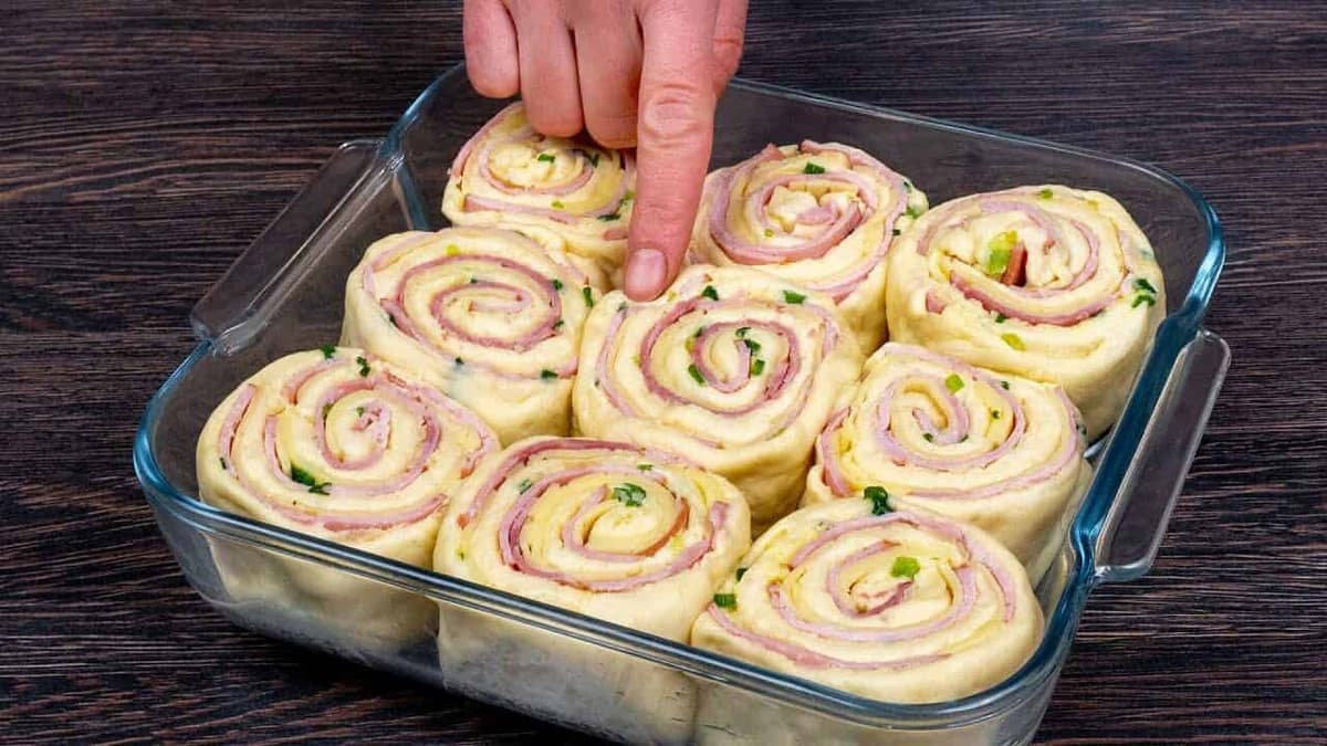 Urobila som tieto RÝCHLE slimáky so šunkou a moje deti hneď zabudli na pizzu: Najlepšie slané občerstvenie!