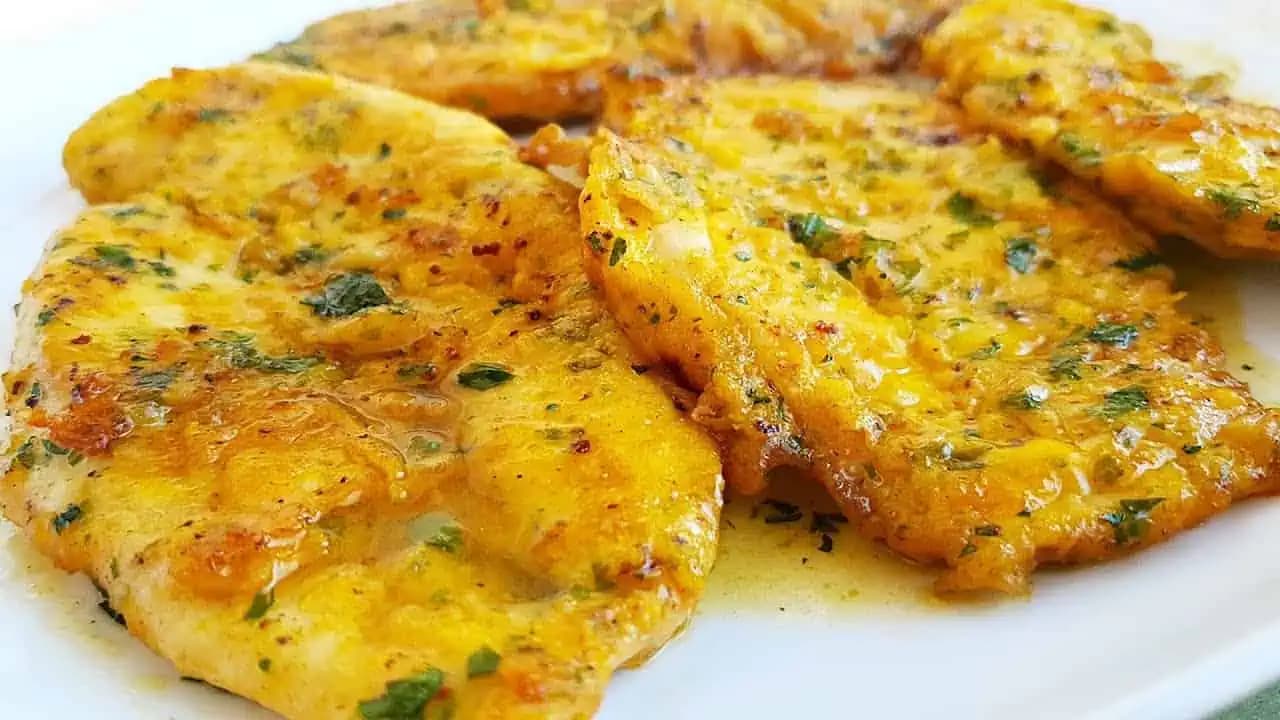 Jednoduchý recept na PRÍRODNÉ kuracie mäso za 10 minút: Super chutné a šťavnaté rezne!