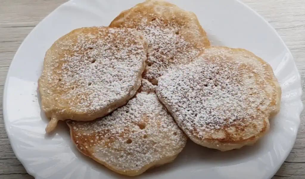 Najlepšie JABLKOVÉ lievance robím za 5 minút: Treba len 1 jablko, 2 vajcia a základné prísady – odporúčam zdvojnásobiť dávku!