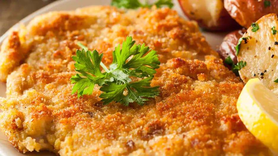 Namočte doň bravčové mäso, HNEĎ zmäkne a absorbuje všetku chuť: Rezne budú neuveriteľne krehké a chutné!