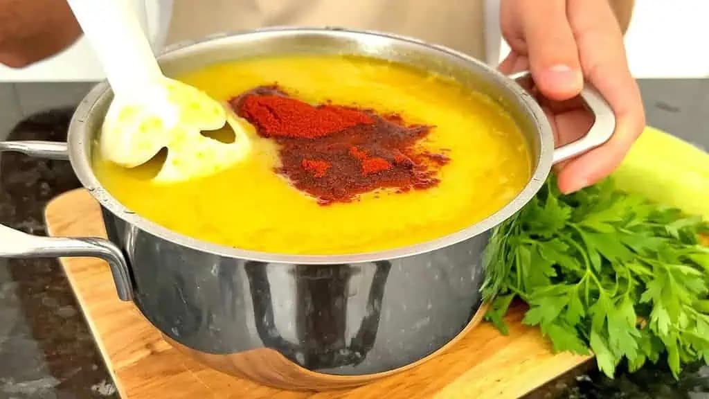 Fantastická fitness polievka pre každého, kto chce schudnúť: RECEPT od výživového poradcu!