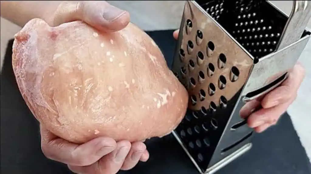 Nerozmrazujte kuracie prsia: Skúste to, keď budete chystať obed – celá rodina je z tohoto NÁPADU nadšená!