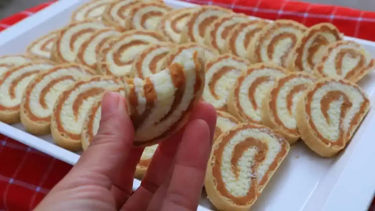 Párty OBLÁTKOVÁ roláda, ktorá sa nepečie: Ani vo sne mi nenapadlo, že je to také jednoduché!