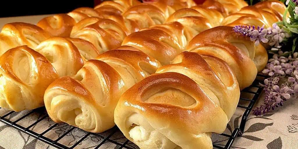 Mäkučké TVAROHOVÉ rožky z cesta, ktoré je jemné a nadýchané ako obláčik: Robím ich každý víkend!