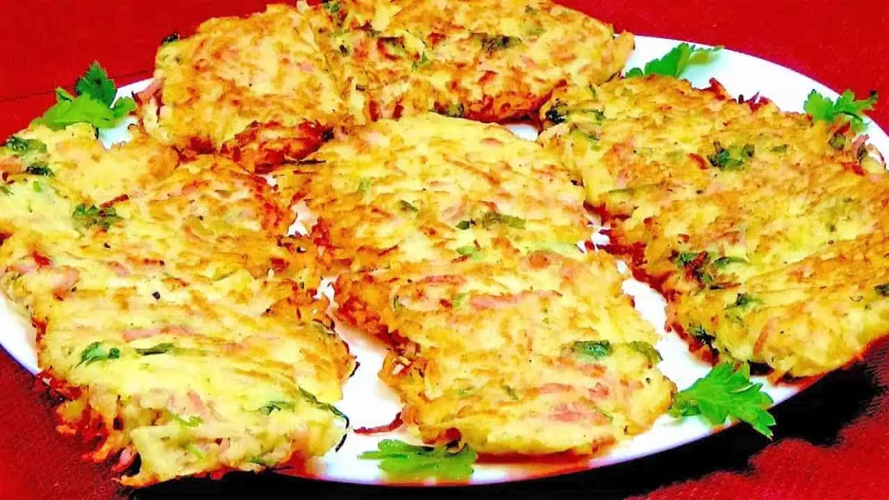 RECEPT na strúhané zemiaky so šunkou a syrom musíte skúsiť: Lepšie ako hranolky, pečiem ich takto už 25 rokov!