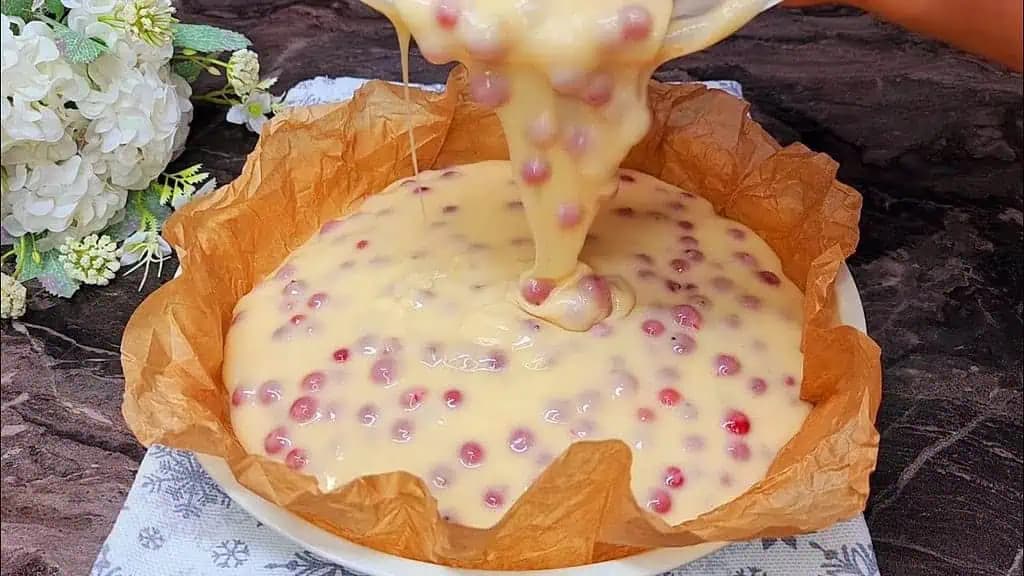 Bublaninu už nejeme, našla som miliónkrát lepší recept: Mama ho nazvala koláč „12 LYŽÍC“: Tak nadýchaný a mäkký!