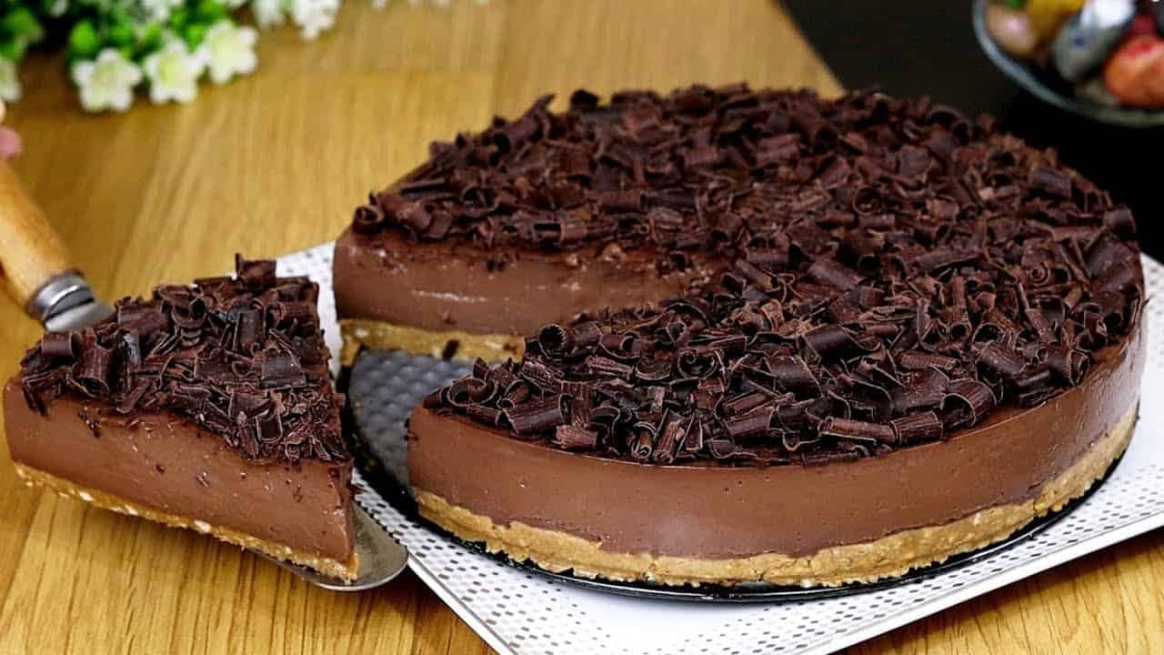 MILIÓNOVÝ čokoládový cheesecake, ktorý sa nepečie: Príprava zaberie 15 minút a je to najlepší dezert, aký poznám!